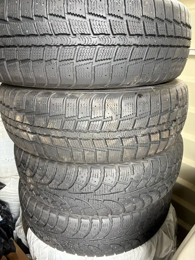 Car Tiers 185/65 R15  92T winter - Photo 2