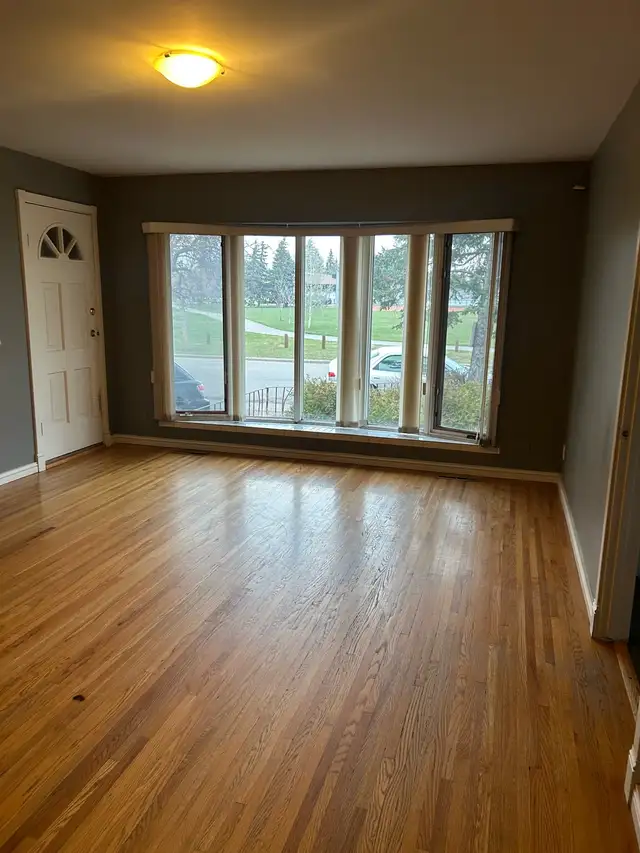 Main floor for rent in Southview