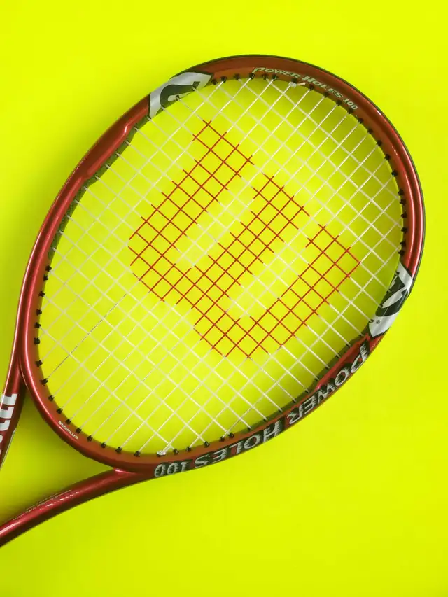 Wilson Power Holes 100 tennis racquet - Photo 3