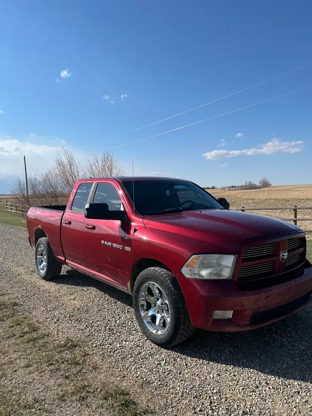 Dodge Ram 1500 Quad Cab - Photo 2