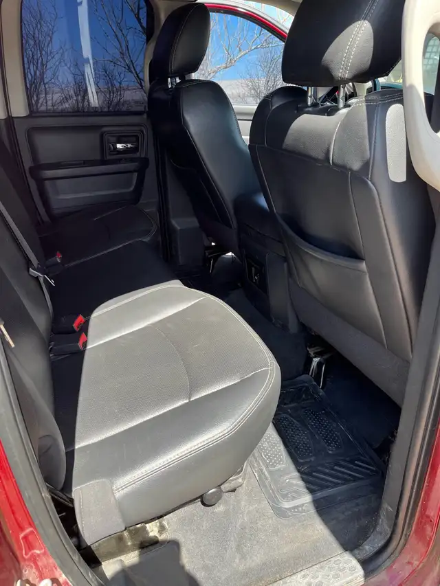 Dodge Ram 1500 Quad Cab - Photo 9
