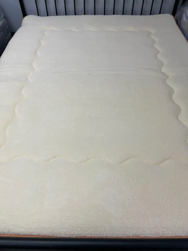 Tout est neuf!! Les surmatelas à liquidation!! - Photo 3