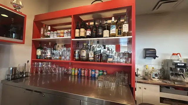 Restaurant Cook/Server
