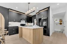 Modern House , 3 Bedroom 2.5 Bathroom