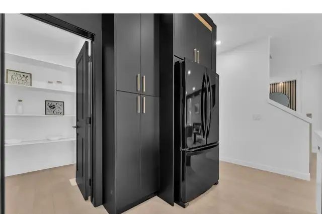 Modern House , 3 Bedroom 2.5 Bathroom - Photo 7