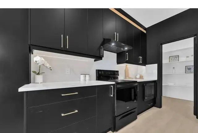 Modern House , 3 Bedroom 2.5 Bathroom - Photo 19