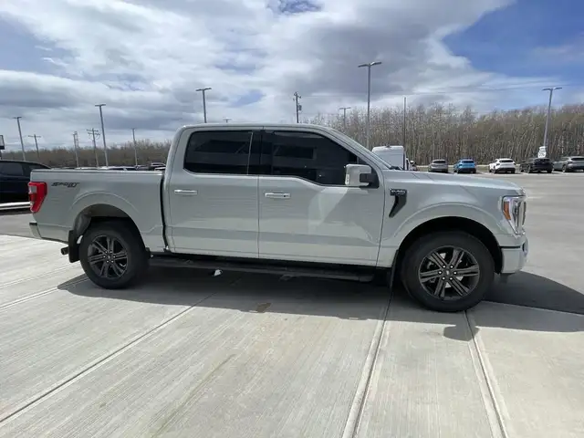 2023 Ford F-150 Lariat - Photo 10