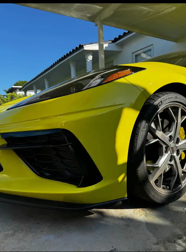 car body - Photo 2