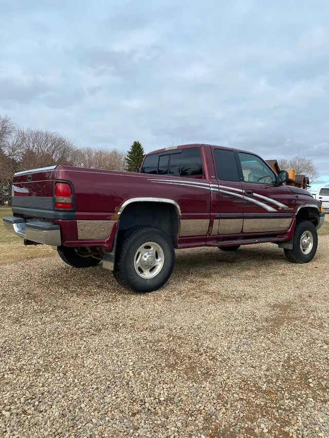 2001 Dodge 2500 V10 - Photo 4