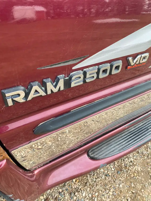 2001 Dodge 2500 V10 - Photo 6