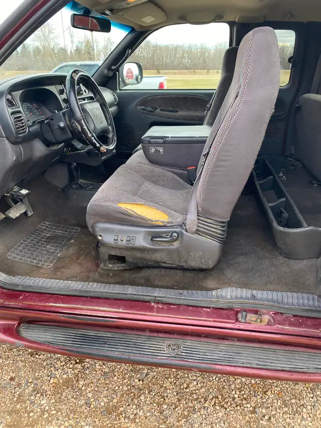 2001 Dodge 2500 V10 - Photo 7