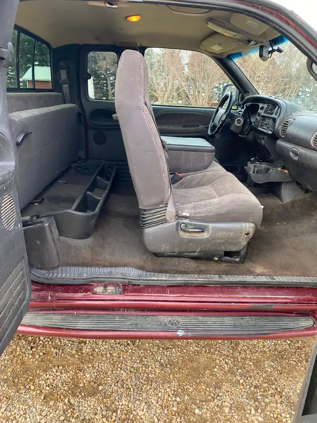 2001 Dodge 2500 V10 - Photo 8