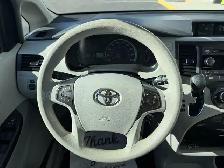 2013 Toyota Sienna LE 7-Passenger - Photo 13
