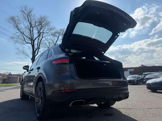 2020 Porsche Cayenne No Accidents l AWD l All Porsche Maintenanc - Photo 12