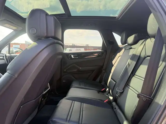 2020 Porsche Cayenne No Accidents l AWD l All Porsche Maintenanc - Photo 16