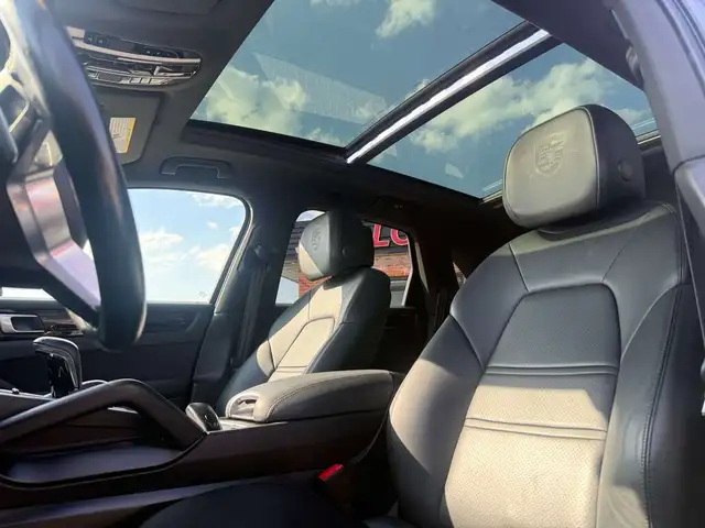 2020 Porsche Cayenne No Accidents l AWD l All Porsche Maintenanc - Photo 24