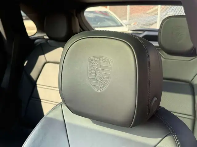 2020 Porsche Cayenne No Accidents l AWD l All Porsche Maintenanc - Photo 25