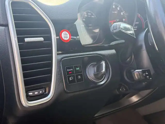 2020 Porsche Cayenne No Accidents l AWD l All Porsche Maintenanc - Photo 26