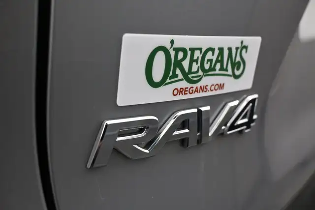 2019 Toyota RAV4 LE HYBRID Call 902-466-9550 Android Auto / Appl - Photo 19