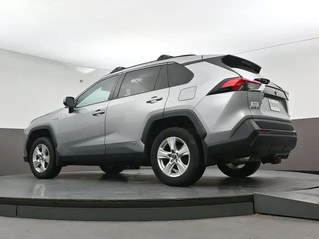2019 Toyota RAV4 LE HYBRID Call 902-466-9550 Android Auto / Appl - Photo 38