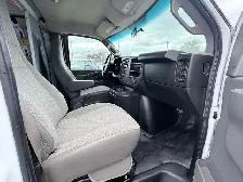 2017 GMC Savana - Photo 20