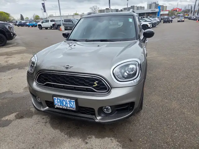2020 Mini E Countryman Cooper S PANORAMIC MOONROOF | SEATING...
