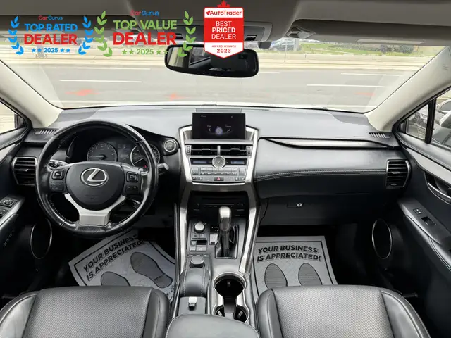 2017 Lexus NX 200t | PREMIUM | HEATED & COOLED SEATS | REAR CAME - Photo 14