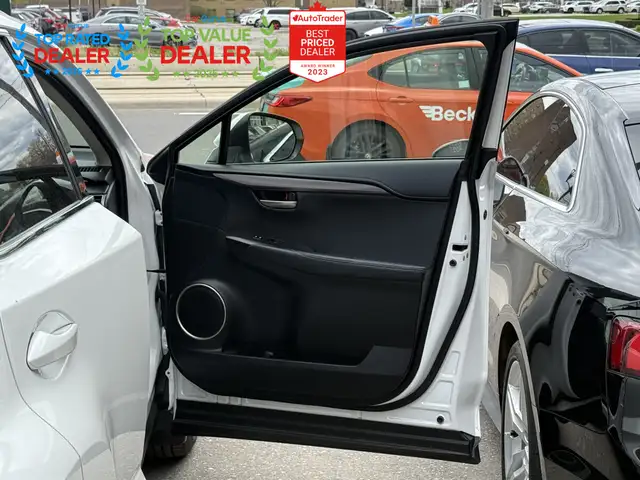 2017 Lexus NX 200t | PREMIUM | HEATED & COOLED SEATS | REAR CAME - Photo 27