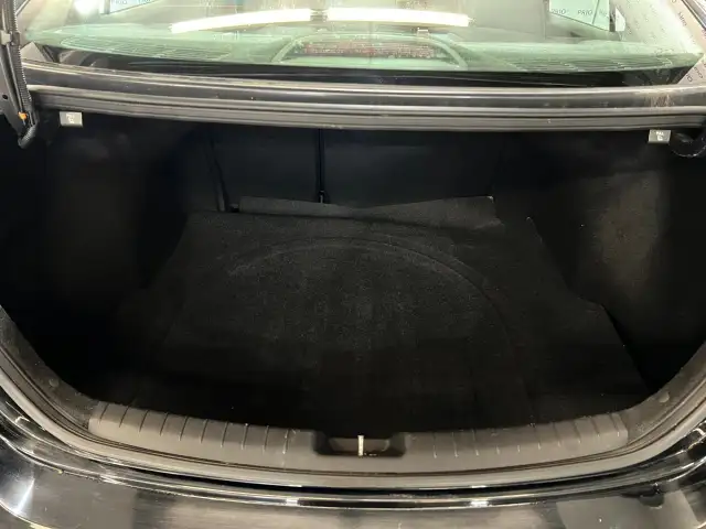 2017 Hyundai Elantra - Photo 6