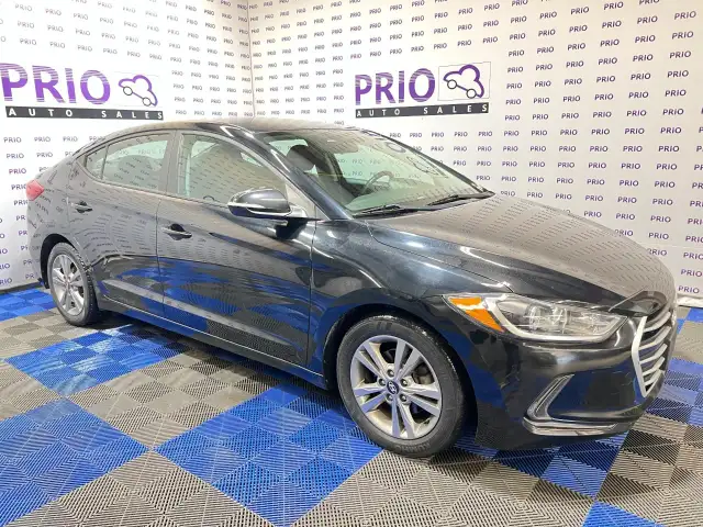 2017 Hyundai Elantra - Photo 7