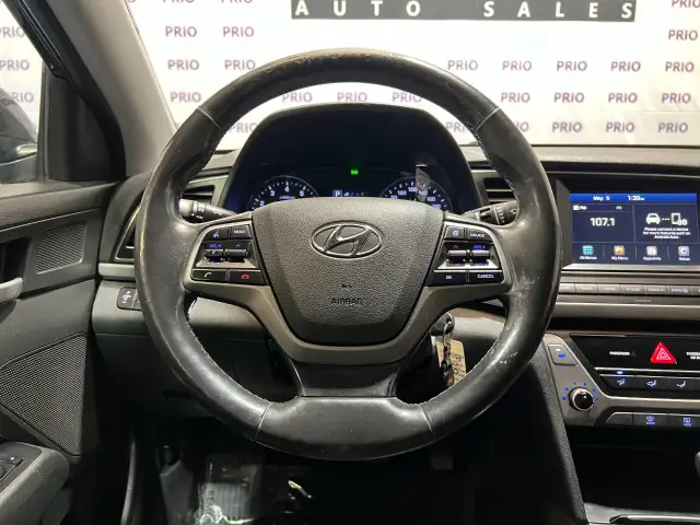 2017 Hyundai Elantra - Photo 22