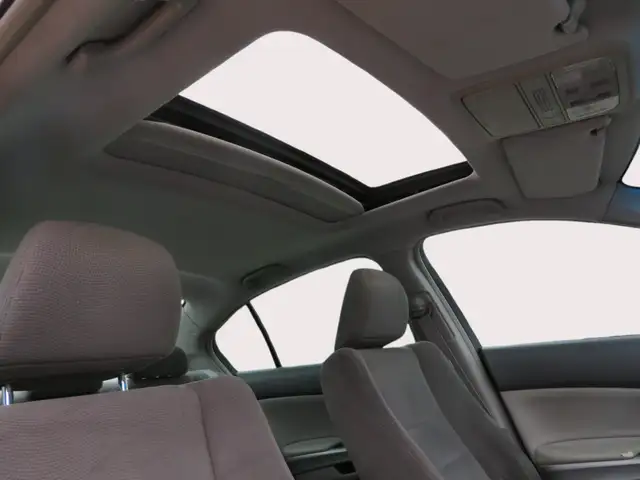 2009 Honda Accord 4dr V6 Auto EX - Photo 8