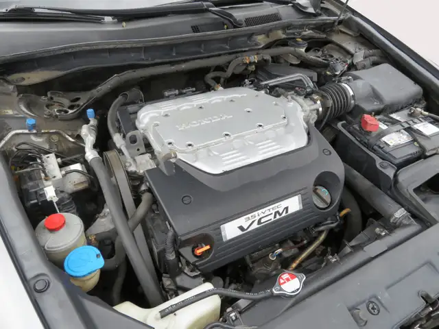 2009 Honda Accord 4dr V6 Auto EX - Photo 21