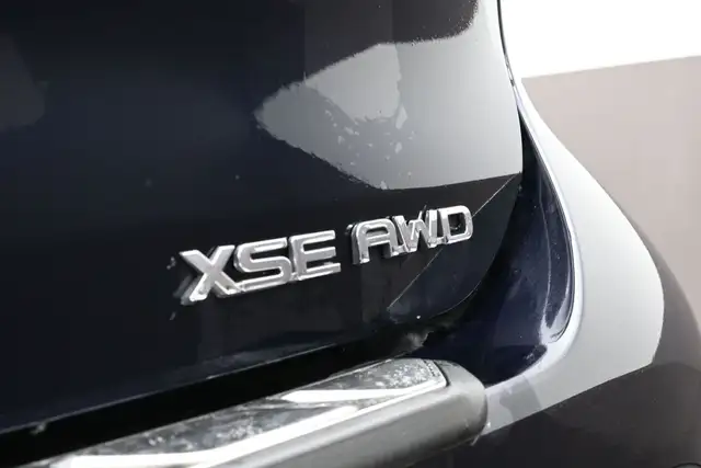 2024 Toyota Highlander XSE LOW MILEAGE! SUNROOF, LEATHER, NAVIGA - Photo 27
