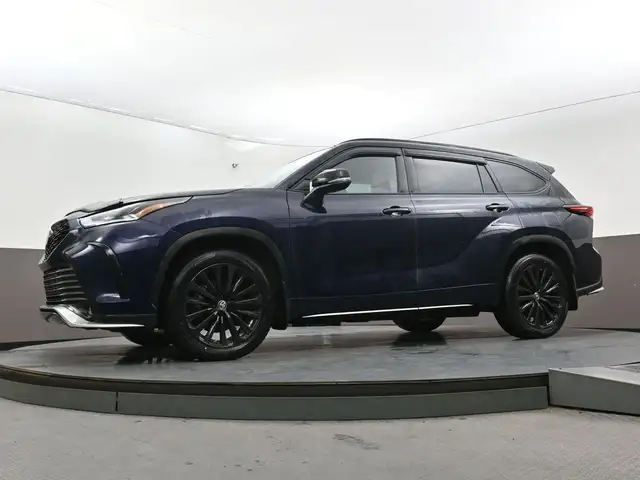 2024 Toyota Highlander XSE LOW MILEAGE! SUNROOF, LEATHER, NAVIGA - Photo 43