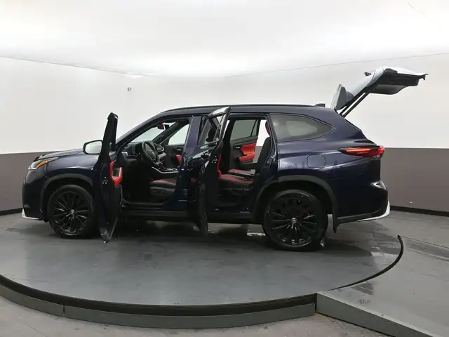 2024 Toyota Highlander XSE LOW MILEAGE! SUNROOF, LEATHER, NAVIGA - Photo 59