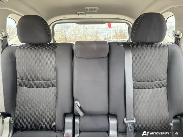 2020 Nissan Rogue - Photo 15