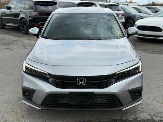 2022 Honda Civic Touring - Photo 2