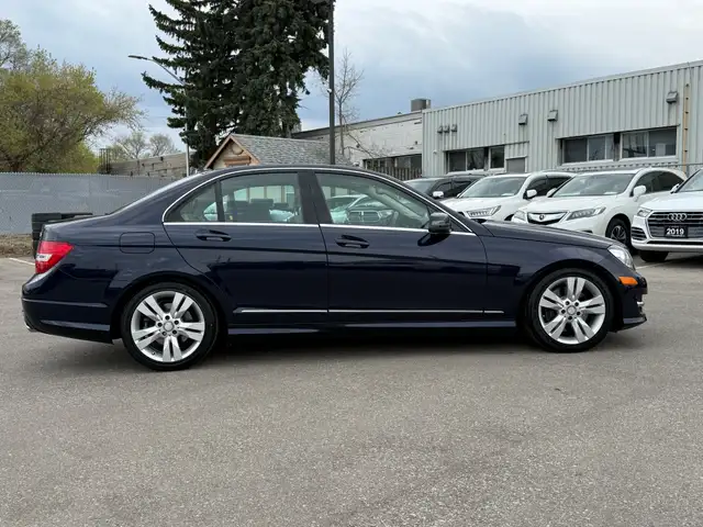 2012 Mercedes-Benz C-Class C 300 4MATIC |ONE OWNER|CERTIFED|MINT - Photo 4