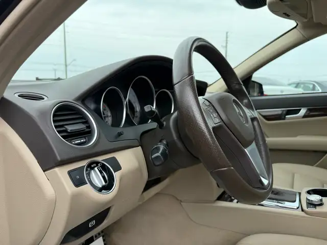 2012 Mercedes-Benz C-Class C 300 4MATIC |ONE OWNER|CERTIFED|MINT - Photo 14