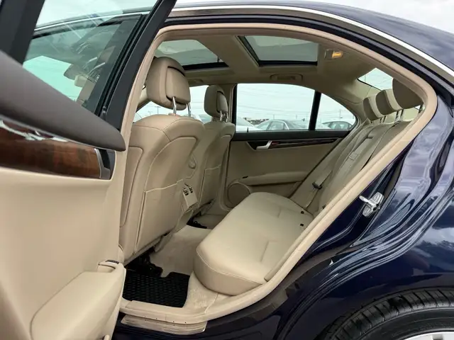 2012 Mercedes-Benz C-Class C 300 4MATIC |ONE OWNER|CERTIFED|MINT - Photo 18