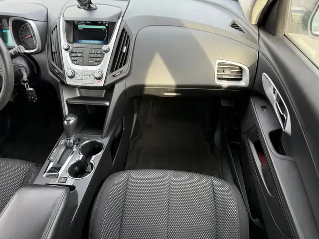 2017 CHEVROLET EQUINOX LS AWD - Photo 11