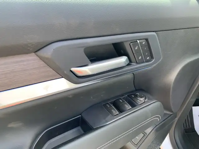 2026 GMC Terrain - Photo 11