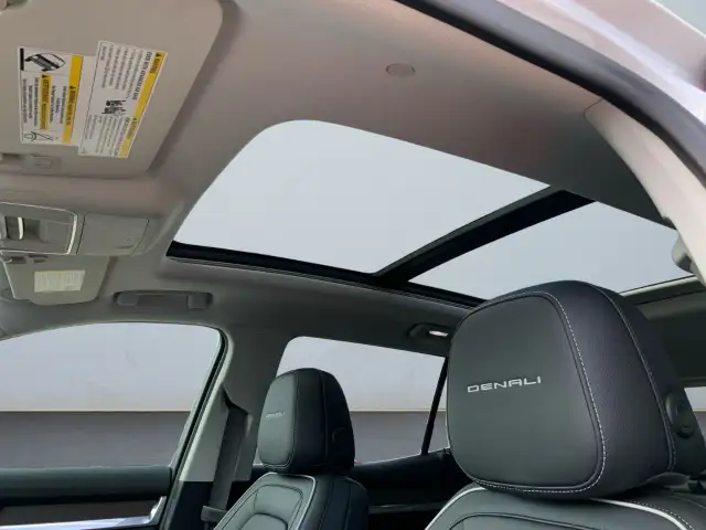 2026 GMC Terrain - Photo 13