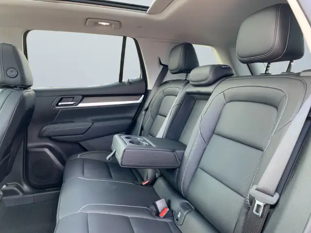 2026 GMC Terrain - Photo 24