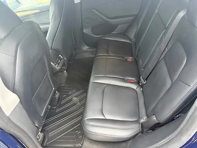 2023 Tesla Model Y Performance AWD - Photo 13