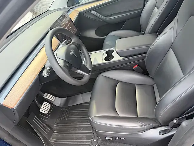 2023 Tesla Model Y Performance AWD - Photo 15
