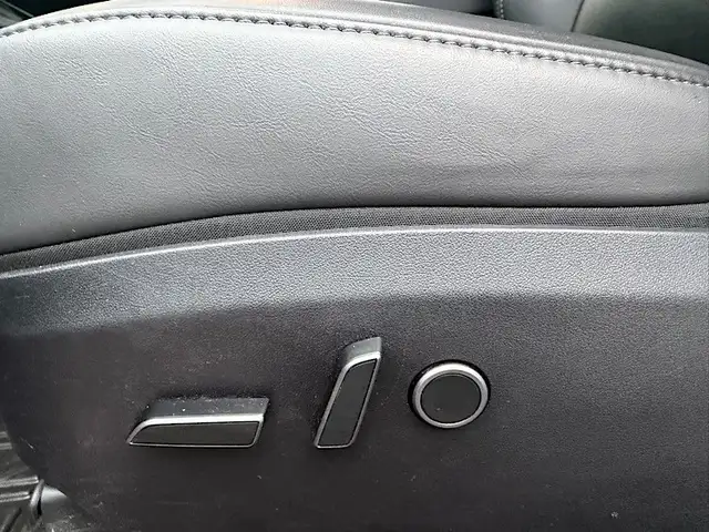 2023 Tesla Model Y Performance AWD - Photo 16