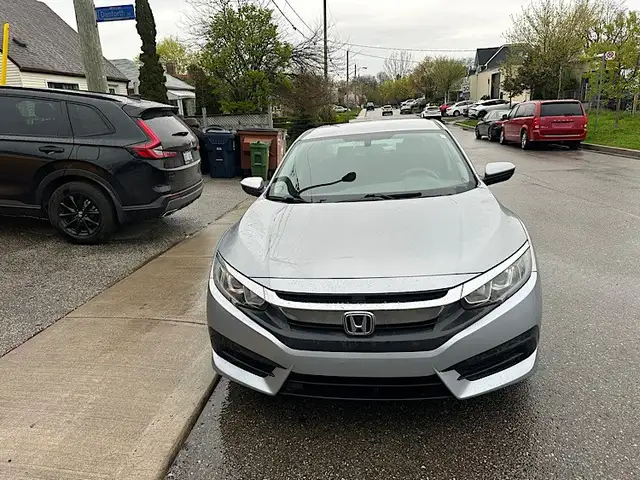 2016 Honda Civic 4dr CVT LX
