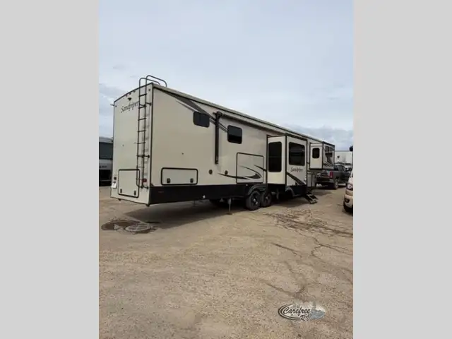 2021 Forest River RV Sandpiper 391FLRB - Photo 5
